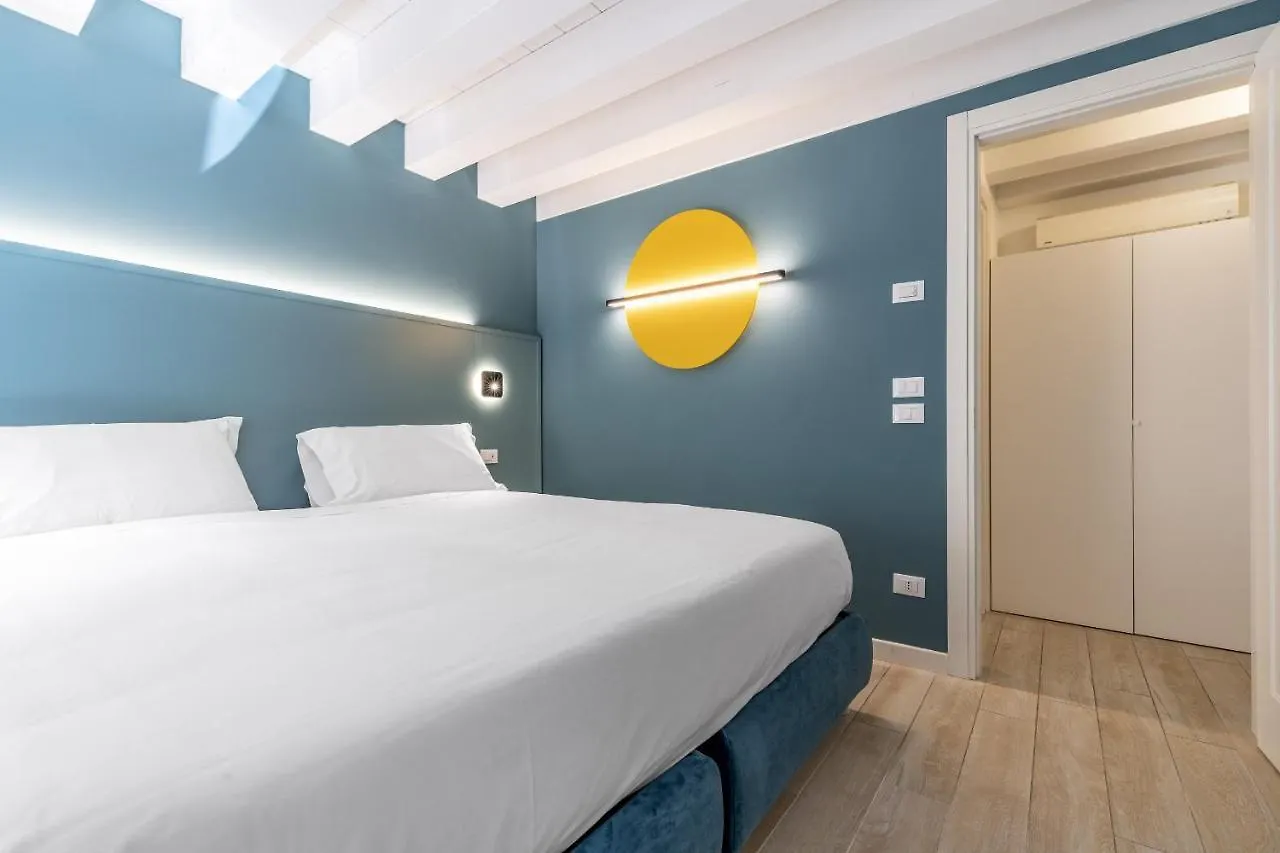 Apartment Ca' San Carlo Residence By Wonderful Italy Venice