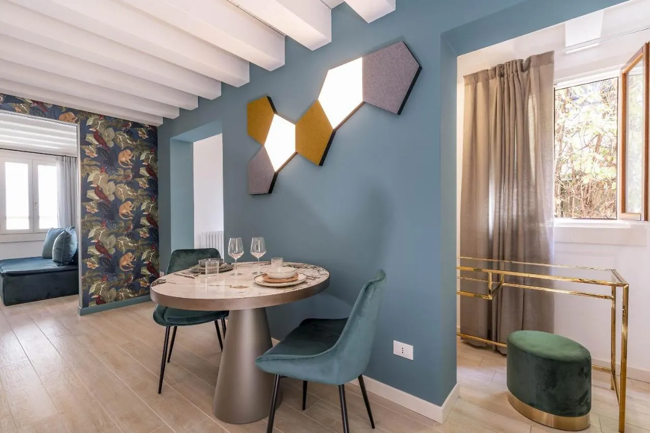 Apartment Ca' San Carlo Residence By Wonderful Italy Venice
