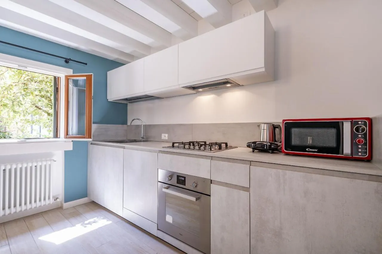 Apartment Ca' San Carlo Residence By Wonderful Italy Venice