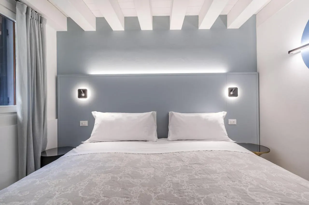 Ca' San Carlo Residence By Wonderful Italy Venice Italy