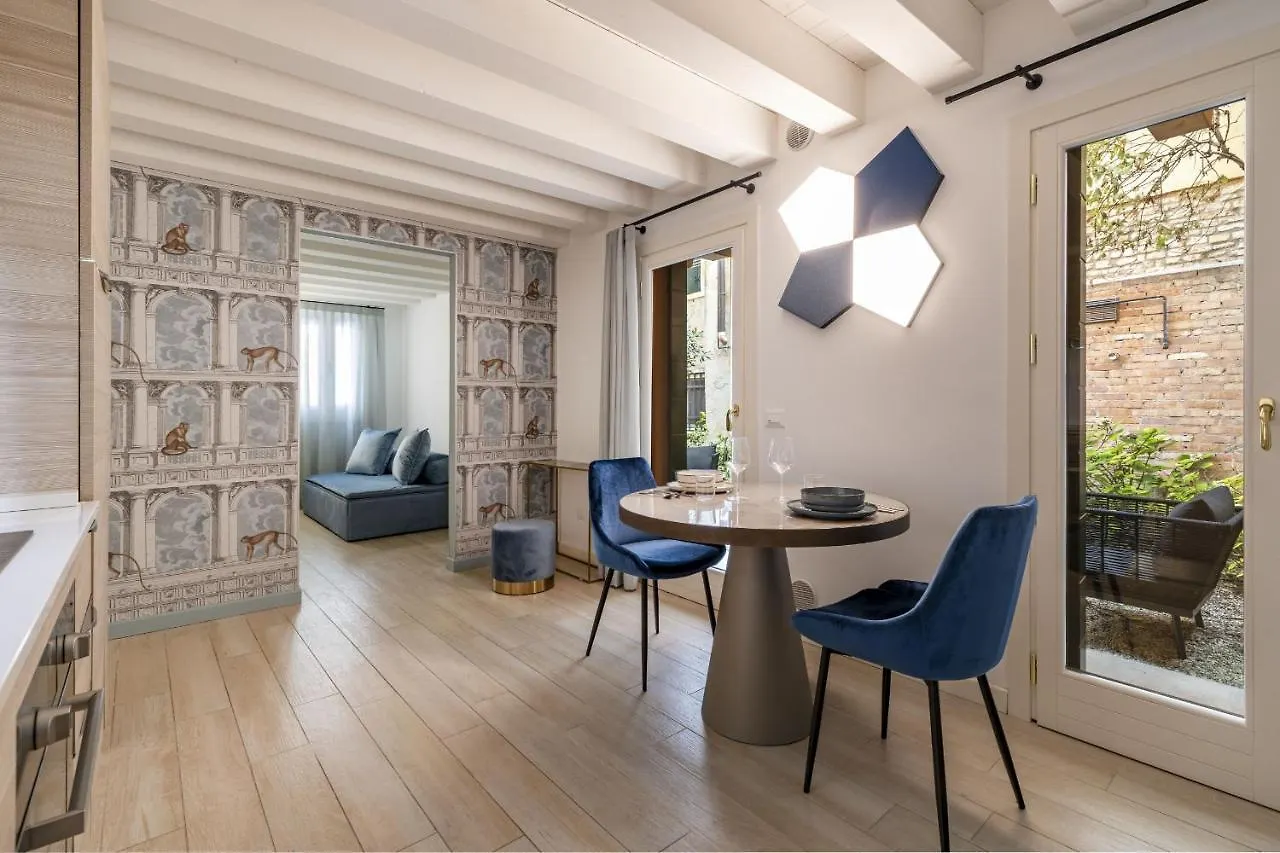Apartment Ca' San Carlo Residence By Wonderful Italy Venice Italy