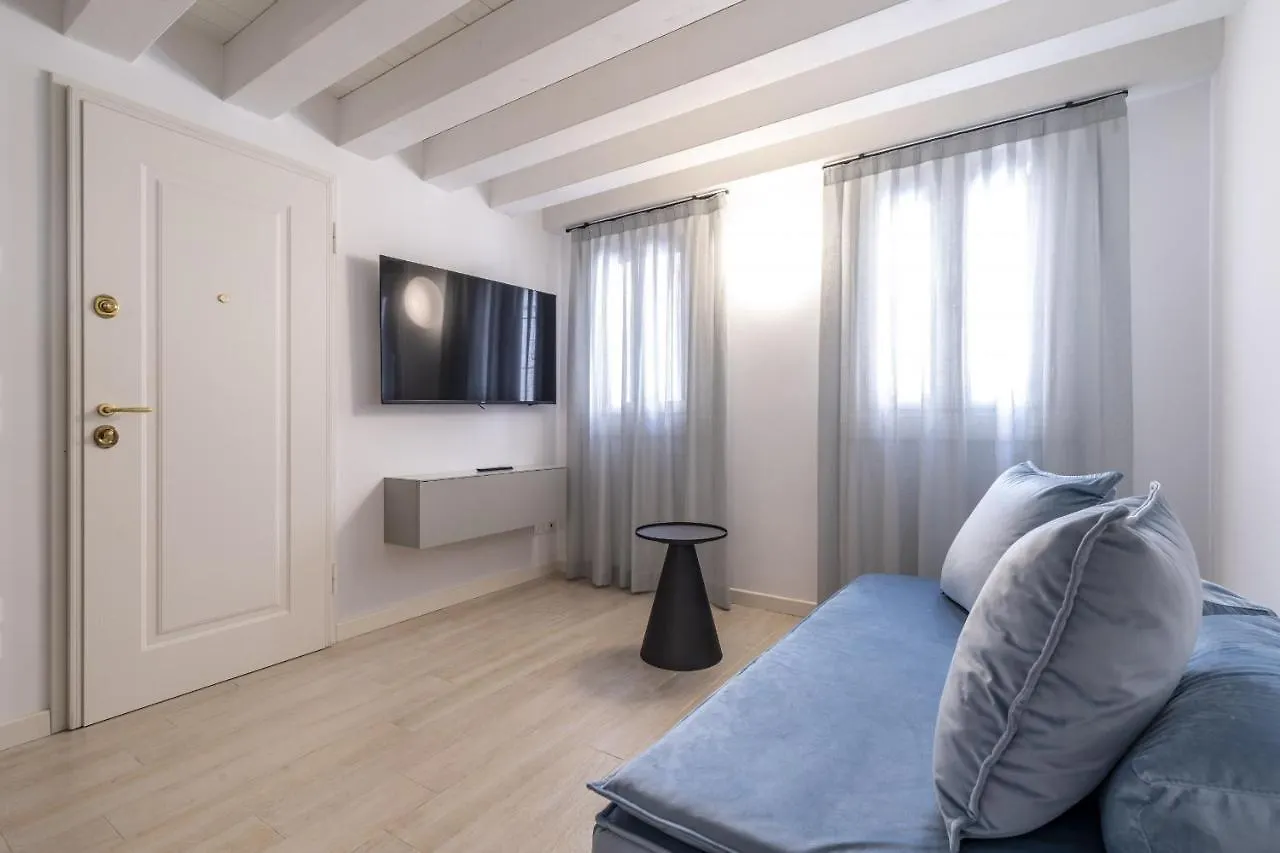 Ca' San Carlo Residence By Wonderful Italy Venice Apartment