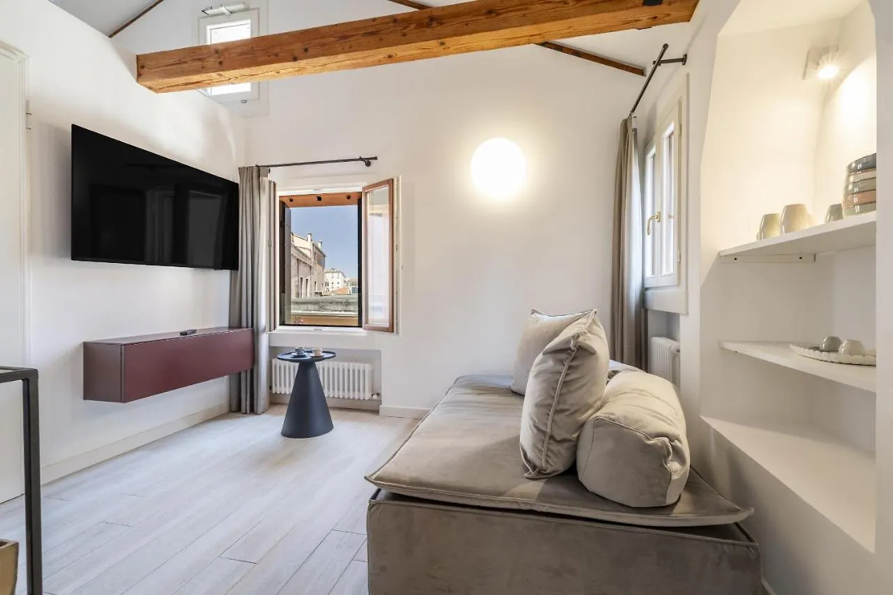 Ca' San Carlo Residence By Wonderful Italy Venice Apartment
