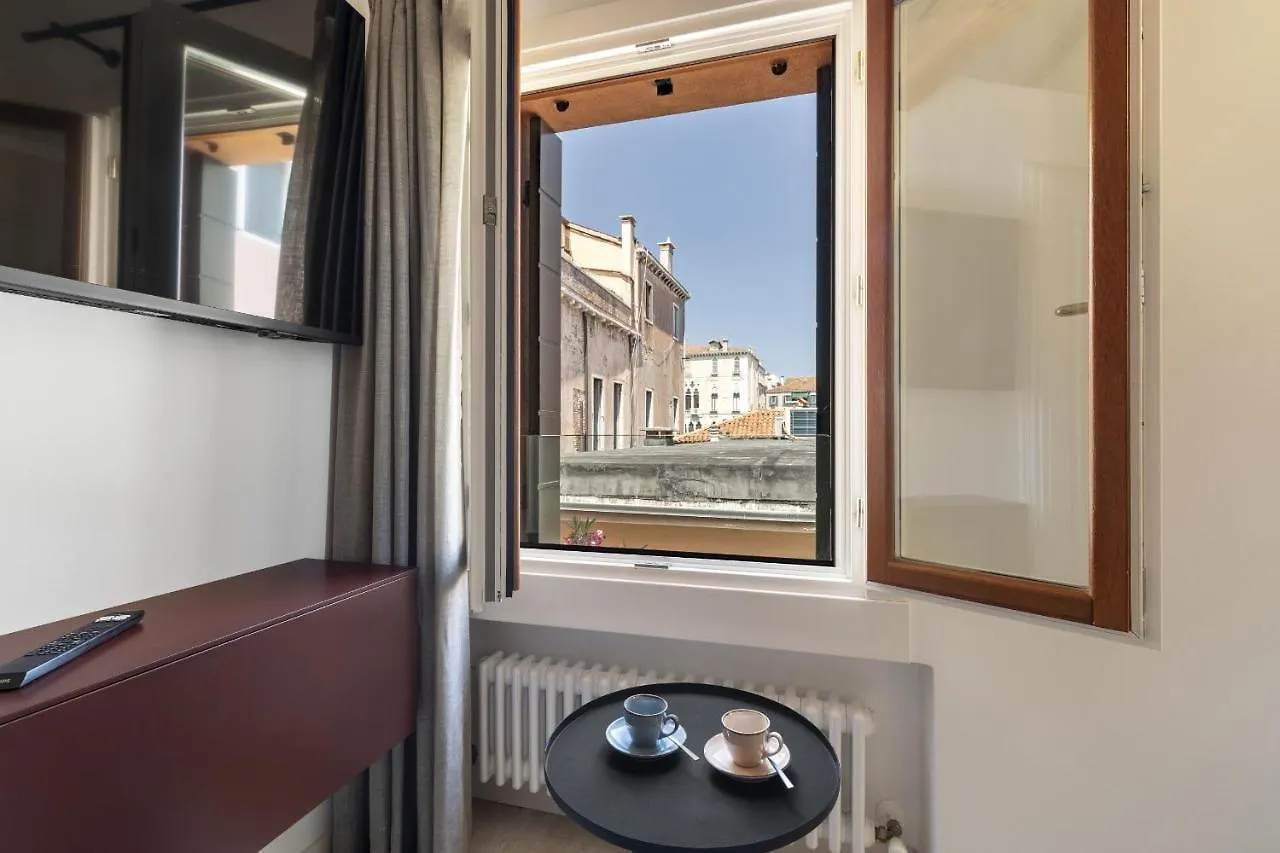 Ca' San Carlo Residence By Wonderful Italy Venice Italy